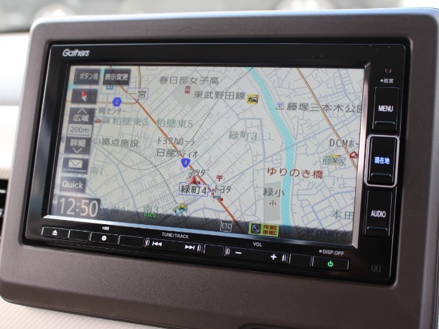 純正ナビ搭載車！！ナビ起動までの時間と地図検索する速度が魅力で、初めての道でも安心・快適なドライブをサポートします！！
