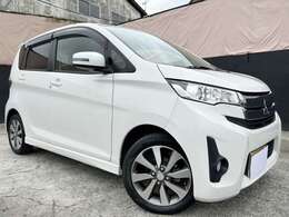 こちらのお車は禁煙車となっておりますので車内にタバコの臭いが無く、大変綺麗な室内空間となっております☆灰皿もない為、より快適にドライブを楽しむことが出来ます！！