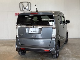 Honda認定中古車 U-Selectは3つの安心をお約束します。　1　Hondaのプロが整備した安心。 2　第三者機関がチェックした安心。　3　購入後もHondaが保証する安心。