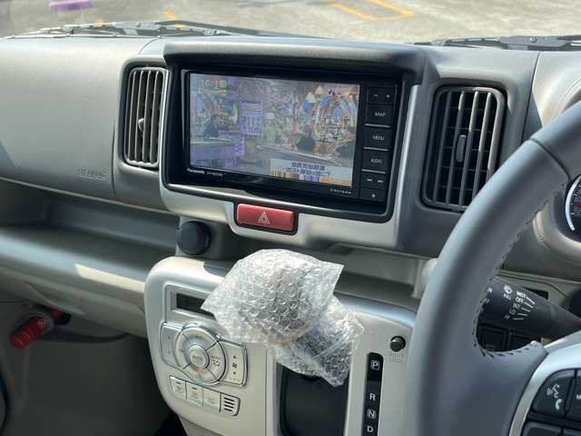 社外ナビ付です☆もちろんBluetooth等対応しております。