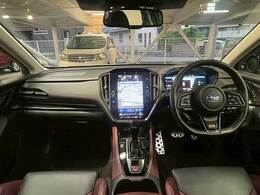 アイポイントが高く見晴らしの良い運転席です！