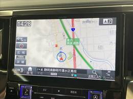 【アルパイン11インチナビ】一体感のあるナビは、高級感ある車内を演出してくれます。Bluetooth再生などオーディオ機能も充実しておりますので、運転もより楽しめます♪