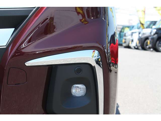 R7.1登録済未使用車 ソリオ HYBRID MZ　LEDヘッドランプ　本革巻ステアリングホイール　シートヒーター　サンシェード　電動パーキングブレーキ　ヘッドアップディスプレイ　スリムサーキュレーター