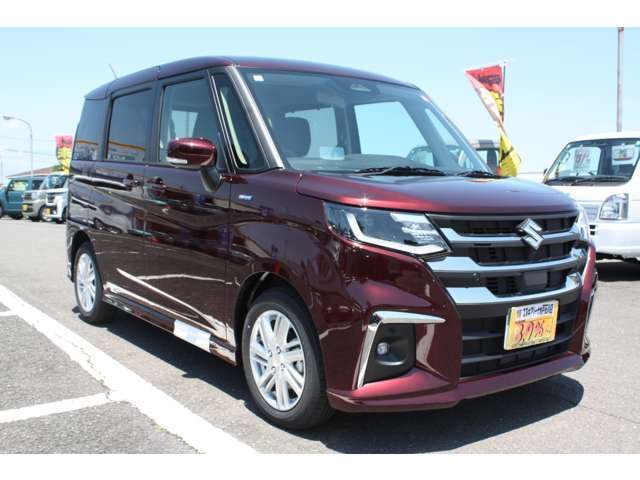 R7.1登録済未使用車 ソリオ HYBRID MZ　LEDヘッドランプ　本革巻ステアリングホイール　シートヒーター　サンシェード　電動パーキングブレーキ　ヘッドアップディスプレイ　スリムサーキュレーター