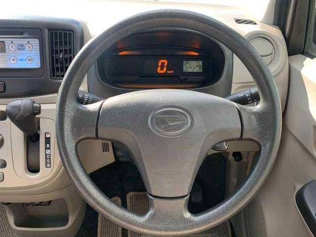 そして、なんと板金工場も完備！！他社にお車を出すことなく、NYCで作業するから安心できる、安くできる、NYCの信念をお伝えできる！ぜひ、今ご検討中のお車でNYCの良さを実感してみませんか？