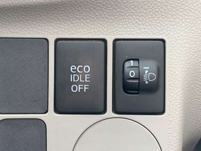 車もネットで探すのが当たり前になってきました。とは言っても、やっぱり見ずに買うのは少し不安。。。と、思われる方には精一杯のお伝の方法としてビデオ通話等、オンライン商談も対応しております！