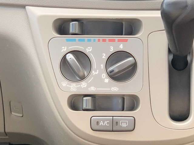 ご購入後の無償・有償保証も充実！やはり車は機械であり消耗品です。でも、車の購入も、修理代も決して安くない。。。そこを安心させるのが保証です！！ぜひ、ご相談下さい！お客様にピッタリなものを提案致します！