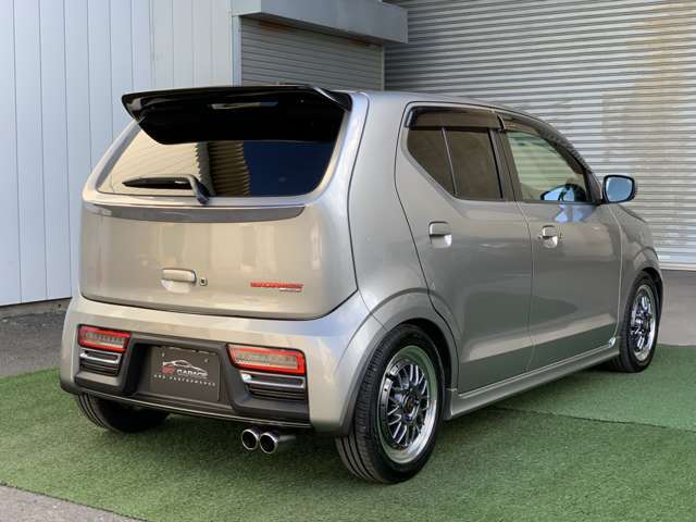 認証工場併設ですので、購入後も点検や全ての整備、タイヤ交換などのサービスも格安にてご提供いたします！また、愛車の下取り・買い取り大歓迎！車検切れ・不動車もぜひ一度ご相談ください！