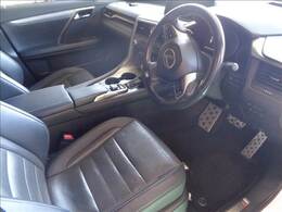 実質年率2.5％低金利オートローンご利用いただけます。他社金利とご比較ください。ローンご希望の方もお気軽にお問い合わせください。