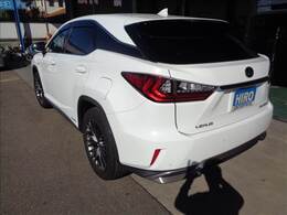 自社認証工場でバッテリー・ベルト・ライト・オイル等細かな点検整備を行いますので、ご安心ください。