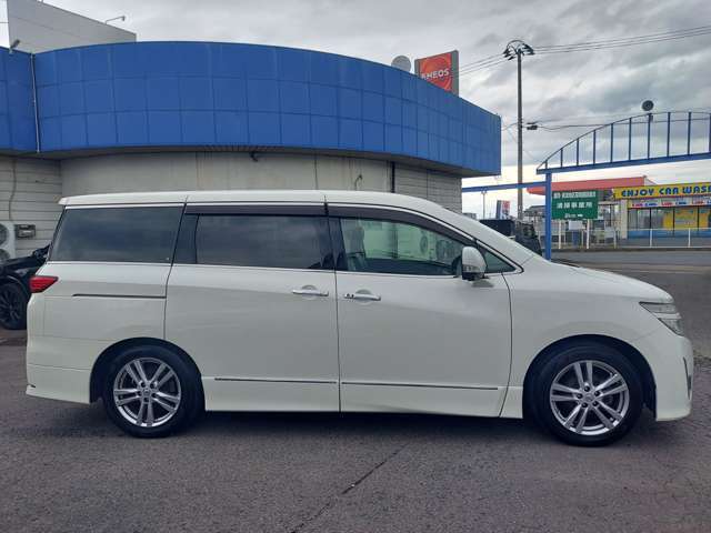 中古車だけでなく、新車のお取り扱いもしております！ご相談ください☆