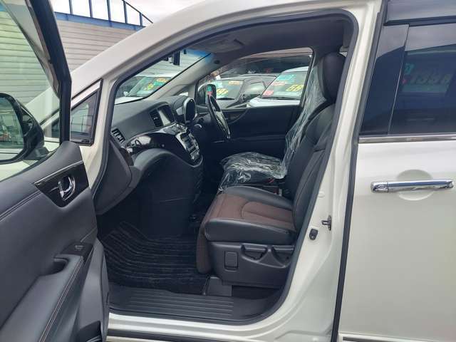 内装クリーニング済みです！お近くにお越しの際は是非お立ち寄りください！