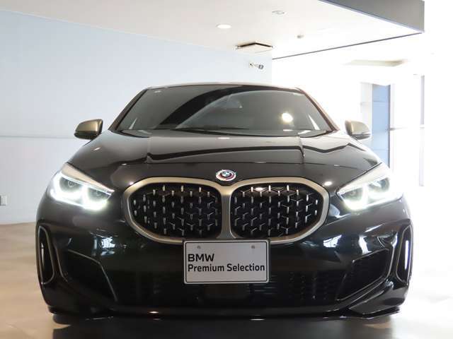 BMWデザインの象徴キドニーグリル
