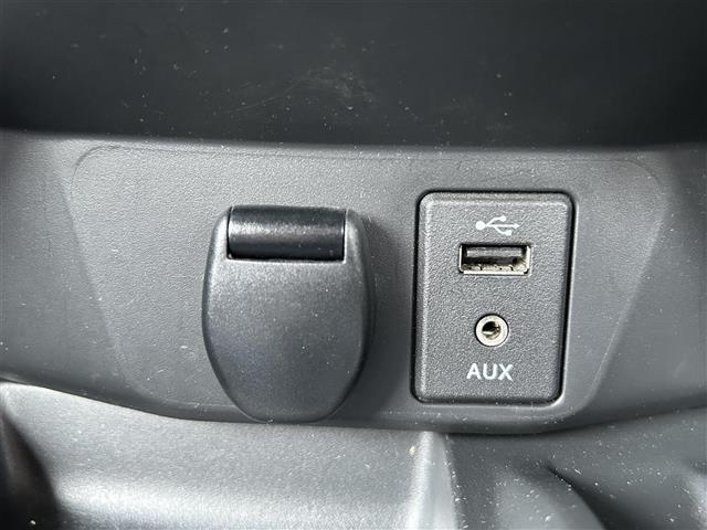 【運転席操作部】快適なドライブを楽しむための機能が装備されています！運転席から触れるので、使いやすいです！除菌プランいれていただくと、さらに清潔で安心していただけます！