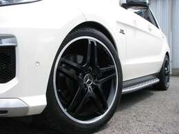 ★AMG21インチホイール！★ホームページも毎日更新中！ブログも是非ご覧下さい！！★http：//www.48bulls.com★