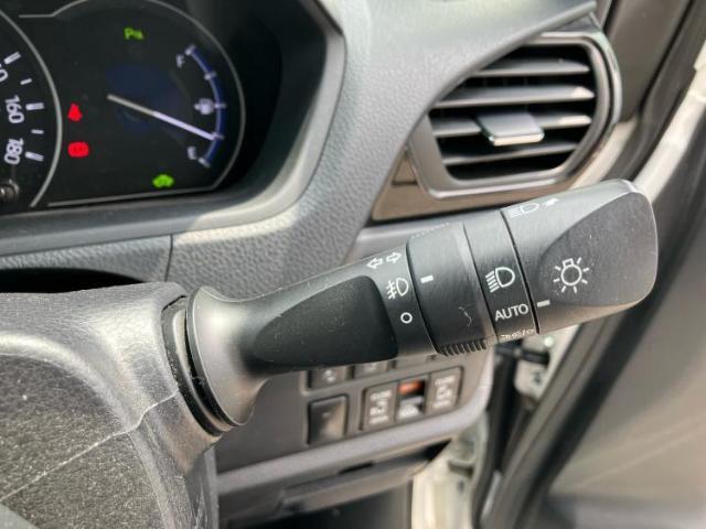 国産車から輸入車まで多様なお客様のニーズのお応えできるように、全国規模で豊富な在庫展開！車のことならWECARSへ！