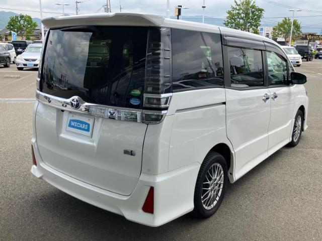 全国に店舗を展開しているのでどこでもお取り寄せが可能です！この車が気になるけど遠方だから・・・と諦める必要はありません！※別途陸送費が必要です。