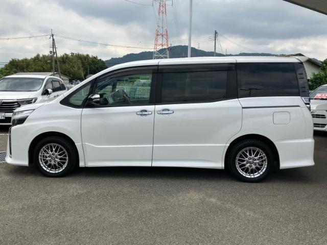 WECARSの在庫ページをご覧いただき誠にありがとうございます！WECARSは「お客様第一」をモットーにお客様のカーライフを全力でサポートいたします！