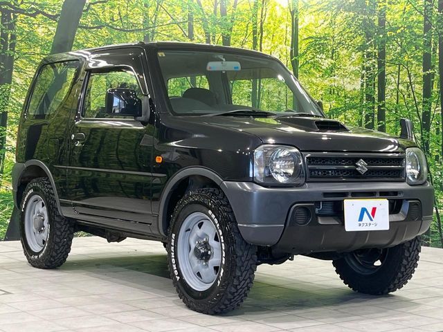 大好評のボディコーティング「弾スプラッシュコート」もご納車までに施工可能。通常のガラスコートと異なる、耐久年数6年の無機質ガラスコーティングが、ボディをキレイな状態に保ってくれます。