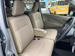 「この車の写真をもっと見たい」「状態が気になる」「この装備はついている？」どんな小さな疑問でもお気軽にお問い合わせください！