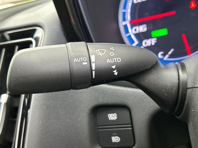 国産車から輸入車まで多様なお客様のニーズのお応えできるように、全国規模で豊富な在庫展開！車のことならWECARSへ！