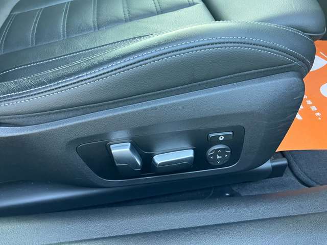 高年式のお車を取り扱っておりますので、メーカー保証期間内の車両が多数ございます！メーカー保証が切れている車両も、別途保証をご案内いたしますので、ご相談ください。