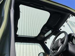 【天井】『天井』の画像になります。写真の内容に関してご不明点、ご質問等がございましたらお気軽にガリバー店舗までお問い合わせください。