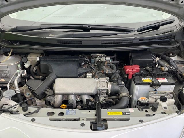 親切・丁寧な専門メカニックスタッフが応対！・車検・点検整備・事故等の修理などアフターサービスも安心。お車のカスタマイズもネクステージのサービススタッフまでご相談ください！