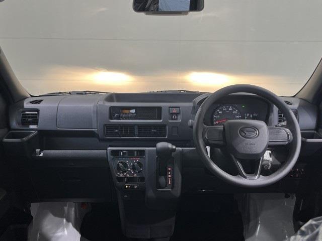 届出済未使用車とは、登録済みでなおかつ使用していない車のことを指します！ナンバー登録はしてあるものの、実際には使用されず保管しているケースが多く、必要最低限の走行しかしていないお車です♪