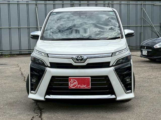 R3年式ヴォクシー入庫しました！現車確認の場合事前連絡頂ければ幸いです。