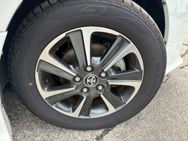 R3年式ヴォクシー入庫しました！現車確認の場合事前連絡頂ければ幸いです。