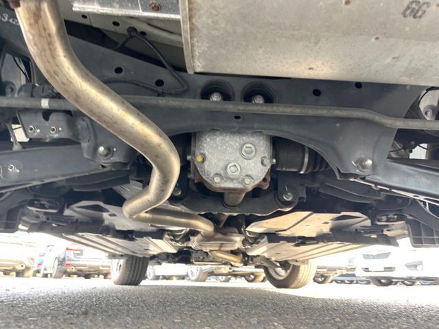 下回りがきれいなうちに、防錆加工の施工がオススメ。降雪地域はもちろん、沿岸部にお住いの方や、趣味でマリン・ウィンタースポーツをされる方にご好評いただいております。