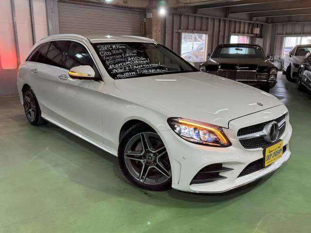 ★MB C200 ステーションワゴン S205 後期型 ローレウスエディション 1.5L 入庫です！●シートヒーター＆ベンチレーション！●ブルメスターサラウンドサウンド！●パフュームアトマイザー！