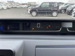 【スピードメーター】メーターがシンプルで見やすく運転しやすいですね！