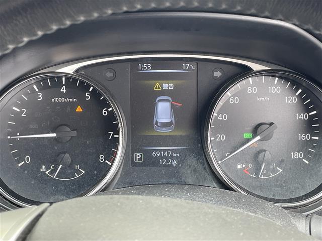 メーターがシンプルで見やすく運転しやすいですね！