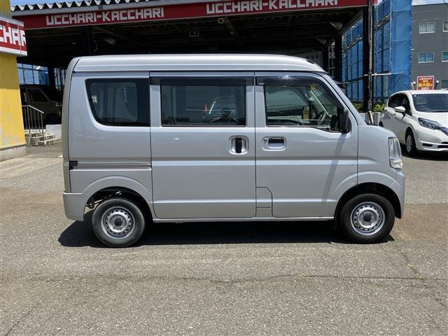当社は輸入車・国産車の正規ディーラーも運営しており、指定整備工場・認証工場を取得しております。納車前、納車後の点検・車検もお任せください！