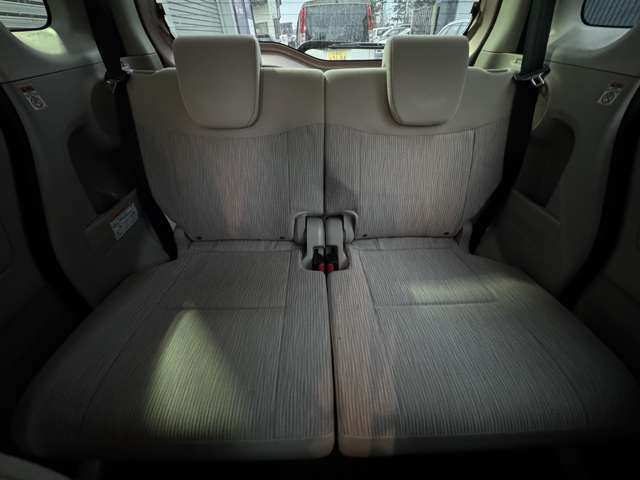 ☆約1000坪の広々展示場・グループ在庫100台以上の在庫数☆幅広いラインナップで、いろいろなタイプの車両をご覧いただけます！最適な1台がきっと見つかります。