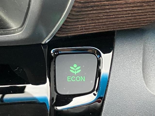 車選びにはお悩みがつきものです！具体的な購入までは検討していないけど車は気になるというお客様も大歓迎です！是非中古車購入の第一歩のお手伝いをさせてください！