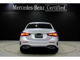 メルセデスの認定中古車『サーティファイドカー』は、日本全国に張り巡らされたメルセデス・ベンツ正規サービスネットワークのサポートを受けることができます。