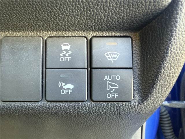 ご納車後も安心、安全なお車にお乗りいただく為にお得な保証パックもご用意しております。軽スマイルは、ご成約から納車後までお客様の大切なお車のサポートをさせていただきます！