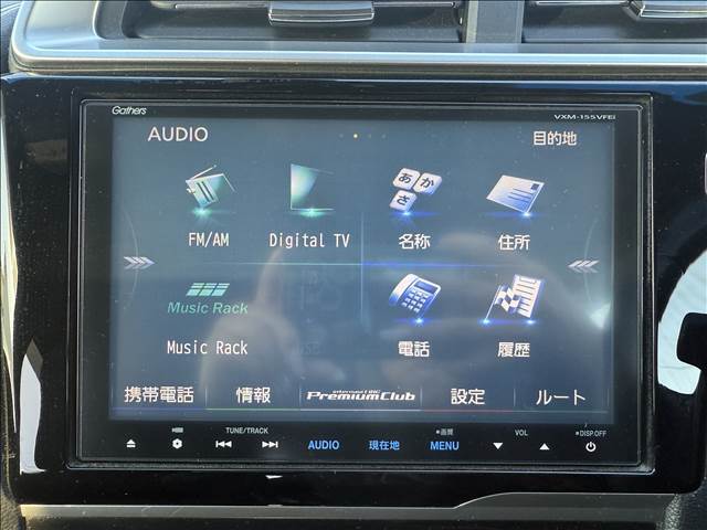 ☆内外装クリーニング☆車の隅々まで徹底的にクリーニングを行っておりますので内外装ともに綺麗な状態でご納車いたします！