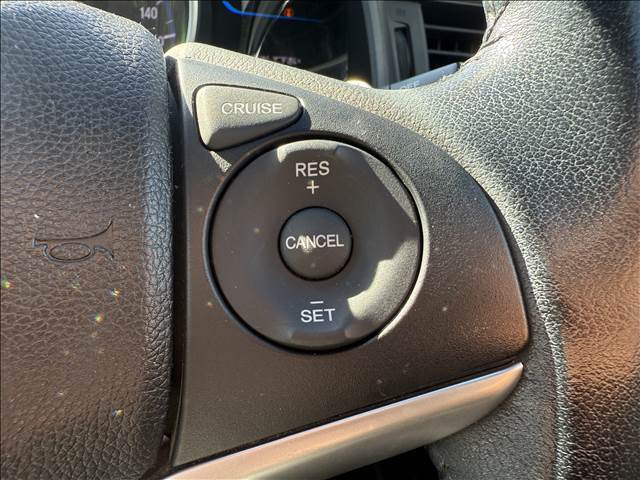 ご納車後も安心、安全なお車にお乗りいただく為にお得な保証パックもご用意しております。軽スマイルは、ご成約から納車後までお客様の大切なお車のサポートをさせていただきます！