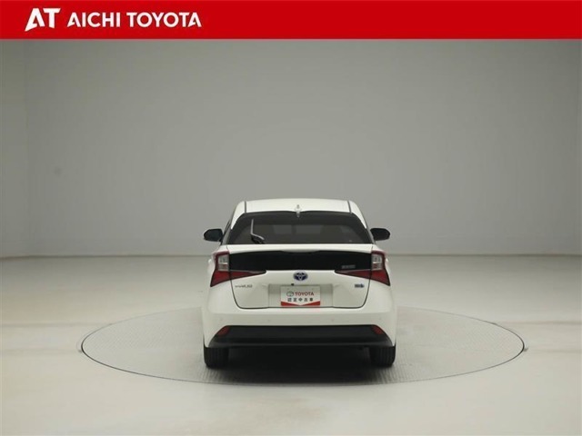 ハイブリッド車を買うならトヨタの『TOYOTA認定中古車』！保証は、初度登録年月より起算して10年間、累計走行距離20万キロ迄。更に、ロングラン保証が1年付で安心安全です♪