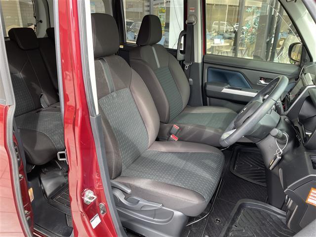 【運転席】『運転席周辺』の画像になります。写真の内容に関してご不明点、ご質問等がございましたらお気軽にガリバー店舗までお問い合わせください。