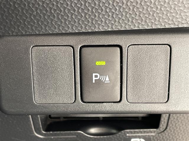 【運転席操作部】『運転席周辺の装備』の画像になります。快適なドライブを楽しむための機能が装備されています！運転席から触れるので使いやすいです！