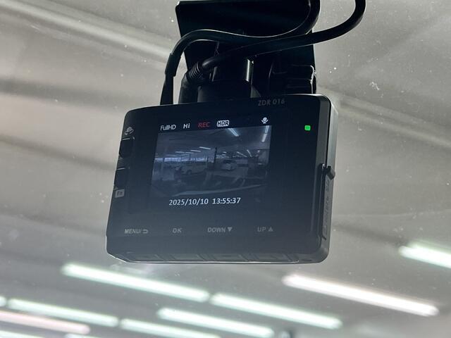 ドライブレコーダー付いてます☆