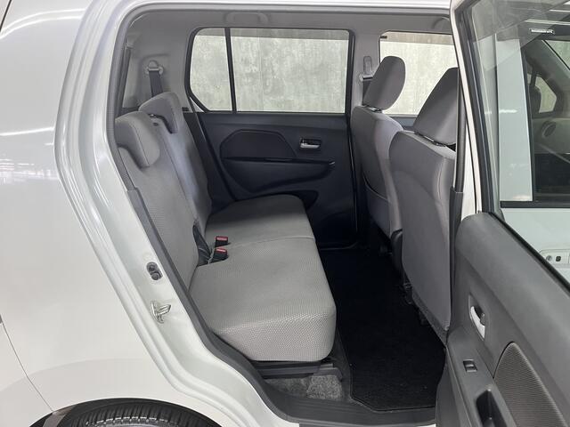 リアシートもゆったりスペース☆