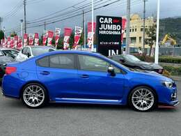 お申し付け頂ければ指定箇所の写真もお送りいたしております。遠方で現車をご覧になれない方は特に、メール、お電話にて、お気軽にお問い合わせくださいませ。