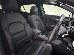 万一故障した場合も、ご購入後2年間、走行距離にかかわらず適用される保証をご用意。大きな安心をご提供いたします。