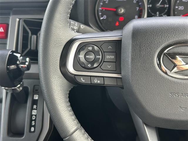 【運転席操作部】快適なドライブを楽しむための機能が装備されています！運転席から触れるので、使いやすいです！除菌プランいれていただくと、さらに清潔で安心していただけます！